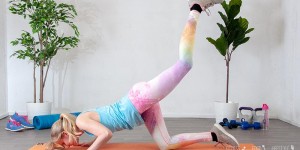 Beitragsbild des Blogbeitrags 41 effektive Bauch Beine Po Übungen für zuhause 