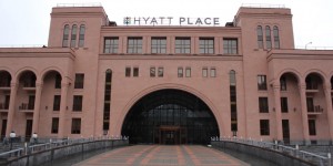 Beitragsbild des Blogbeitrags Hyatt Free Nights in Punkte umwandeln!