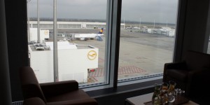 Beitragsbild des Blogbeitrags Zehnfache Lufthansa Meilen bei Saturn und Mediamarkt + 10% Cashback mit der Topbonus Kreditkarte 