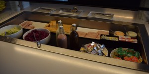 Beitragsbild des Blogbeitrags NICHT GUT: Swiss Senator Lounge Zürich D