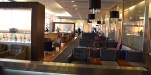 Beitragsbild des Blogbeitrags GANZ GUT: British Airways Galleries Lounge London Heathrow Terminal 5 – North 