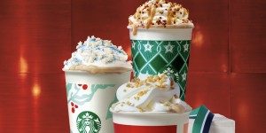 Beitragsbild des Blogbeitrags Die volle Starbucks Weihnachtsdrinks Liste – 16 Special DRINKS!