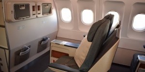 Beitragsbild des Blogbeitrags ENTSPANNT: Cathay Dragon A320 Business Hong Kong – Siem Reap (VIDEO)