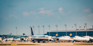 Beitragsbild des Blogbeitrags Schaut doch in den großen deutschen Facebook Gruppen für Vielflieger vorbei!