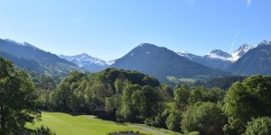 Beitragsbild des Blogbeitrags VIDEO: Grand Tirolia Kitzbühel – Curio Collection by Hilton – Suite