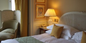 Beitragsbild des Blogbeitrags 100% BONUS: 300000 IHG Punkte: 1350 Euro 
