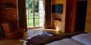 Beitragsbild des Blogbeitrags VIDEO: Grand Tirolia Curio by Hilton Kitzbühel – Executive Suite