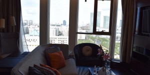 Beitragsbild des Blogbeitrags Das Ritz-Carlton Astana lässt mich meine 0 Euro Reservierung verschieben