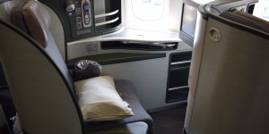 Beitragsbild des Blogbeitrags EVA / China Airlines Crews bekommen Schutzkleidung 