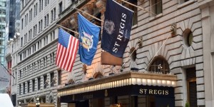 Beitragsbild des Blogbeitrags VIDEO: St. Regis New York – Astor Suite
