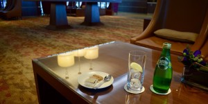 Beitragsbild des Blogbeitrags ABSURD: Emirates First Lounge Dubai Concourse A
