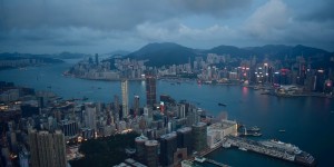 Beitragsbild des Blogbeitrags Hong Kong verlangt nun auf Flügen aus Risikoländern VOR ABFLUG einen Covid-19 Test