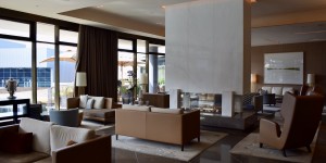 Beitragsbild des Blogbeitrags BEST OF DEUTSCHLAND: Ritz-Carlton Wolfsburg – Presidential (Black&White) Suite