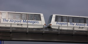 Beitragsbild des Blogbeitrags Am Fraport laufen für Rückkehrer aus Covid-19 Risikoländern zwei Testzentren
