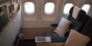 Beitragsbild des Blogbeitrags Cathay Pacific streut Gerüchte um neue regionale Business