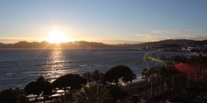 Beitragsbild des Blogbeitrags REISEWARNUNG Deutschland: Provence, Cote dAzur und Ile-de-France (Paris) zu Risikogebiet erklärt