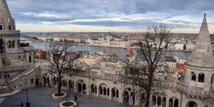 Beitragsbild des Blogbeitrags Ungarn stoppt Einreise für Touristen 