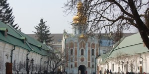 Beitragsbild des Blogbeitrags Ukraine stoppt Einreise für Ausländer 
