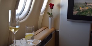 Beitragsbild des Blogbeitrags DEAL: Lufthansa First Paris – Bogota (Return): 2220 Euro (2020/2021)