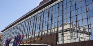 Beitragsbild des Blogbeitrags LÄUFT: 25% RABATT bei Marriott Europa + Frühstück + Stornierbar