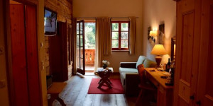 Beitragsbild des Blogbeitrags VIDEO: Small Luxury Hotel – Grossarler Hof – Suite