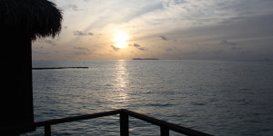 Beitragsbild des Blogbeitrags Ein Jahr Anantara Veli Maldives OVERWATER VILLA: 25265 Euro 