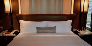 Beitragsbild des Blogbeitrags Sheraton Sweet Sleeper / Westin Heavenly / W / St. Regis / Luxury Collection Bed SALE 