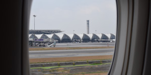 Beitragsbild des Blogbeitrags Bangkok Airport erlaubt wieder Transitpassagiere 