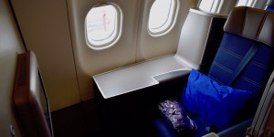 Beitragsbild des Blogbeitrags Malaysia Airlines Business Decken (Duvet): 22 Euro (internationaler Versand) 