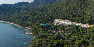 Beitragsbild des Blogbeitrags Four Seasons kommt nach Mallorca