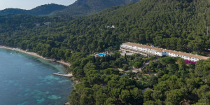 Beitragsbild des Blogbeitrags Four Seasons kommt nach Mallorca 