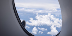 Beitragsbild des Blogbeitrags 3.000 Lufthansa Miles and More Meilen mit Clark Versicherungsapp