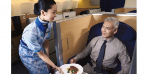 Beitragsbild des Blogbeitrags Stehende ANA 777 wird in Haneda zum Luxusrestaurant
