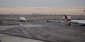 Beitragsbild des Blogbeitrags Medienberichte: USA wird am Montag von EU Empfehlung für freies Non-essential Travel in die EU gestrichen 