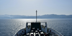 Beitragsbild des Blogbeitrags Road Trip Highlight: Fähre von San Giovanni nach Messina 