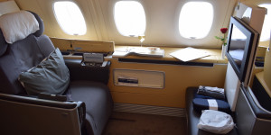 Beitragsbild des Blogbeitrags LÄUFT: Gute Lufthansa / Swiss First Deals ab Paris 