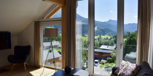 Beitragsbild des Blogbeitrags KOMPLIZIERT: Marriott Homes&Villas Fabulous Serene Apartment Tauplitz 