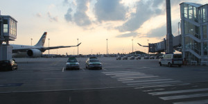 Beitragsbild des Blogbeitrags Flughafen München mit Reservierung für Sicherheits- und Passkontrolle 