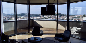 Beitragsbild des Blogbeitrags REVIEW: Courtyard Brno – Rooftop Suite