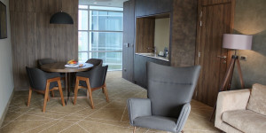 Beitragsbild des Blogbeitrags REVIEW: Sheraton Novi Sad – Suite