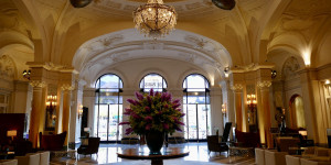 Beitragsbild des Blogbeitrags ATEMBERAUBEND: Hotel de Paris Monte Carlo – Junior Suite