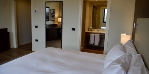 Beitragsbild des Blogbeitrags REVIEW: DoubleTree Brescia – Deluxe Room