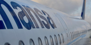 Beitragsbild des Blogbeitrags Fünfzehn geniale Lufthansa Business Deals von Nürnberg ans Mittelmeer