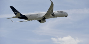 Beitragsbild des Blogbeitrags Lufthansa kauft sich gebrauchte LATAM A350 