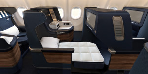 Beitragsbild des Blogbeitrags Condor gibt Business Passagieren eine Matratze aus