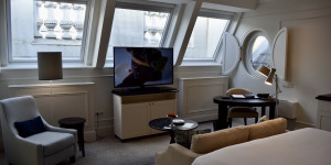 Beitragsbild des Blogbeitrags Hilton Status Challenge mit Status bis 2025