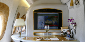 Beitragsbild des Blogbeitrags REVIEW: Emirates Gamechanger First Dubai – Genf, aber nicht für mich … 