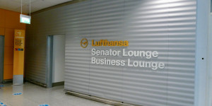 Beitragsbild des Blogbeitrags ENTGLITTEN: Lufthansa Business Lounge München H24 (Non-Schengen) 