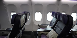 Beitragsbild des Blogbeitrags Malaysia Airlines mit Business Bus zum Satelliten Terminal