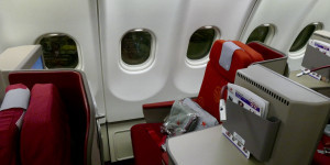 Beitragsbild des Blogbeitrags REVIEW: Hong Kong Airlines A330 Business Hong Kong – Bangkok 